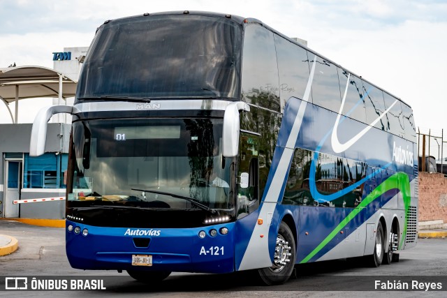 Autovías A-121 na cidade de Morelia, Michoacán, México, por Fabián Reyes. ID da foto: 10011147.