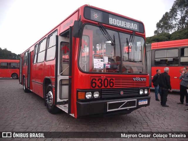 Ônibus Particulares 6306 na cidade de Curitiba, Paraná, Brasil, por Mayron Cesar  Colaço Teixeira. ID da foto: 10011804.