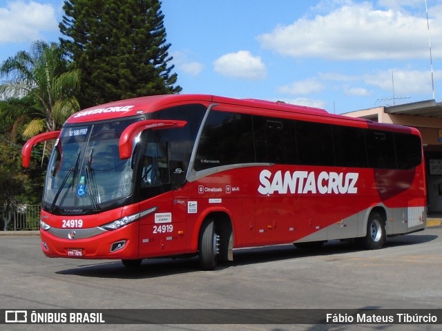 Viação Santa Cruz 24919 na cidade de Três Corações, Minas Gerais, Brasil, por Fábio Mateus Tibúrcio. ID da foto: 9965047.