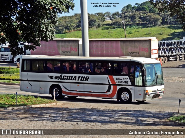 Águia Tur 7689 na cidade de João Monlevade, Minas Gerais, Brasil, por Antonio Carlos Fernandes. ID da foto: 9965041.