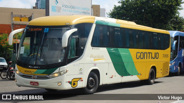 Empresa Gontijo de Transportes 7065 na cidade de Feira de Santana, Bahia, Brasil, por Victor Hugo. ID da foto: 10015673.