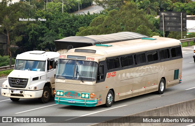 DS Turismo 0770 na cidade de Barueri, São Paulo, Brasil, por Michael  Alberto Vieira. ID da foto: 10014934.