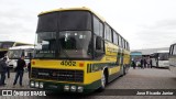 Ônibus Particulares 4002 na cidade de Curitiba, Paraná, Brasil, por Jose Ricardo Junior. ID da foto: :id.