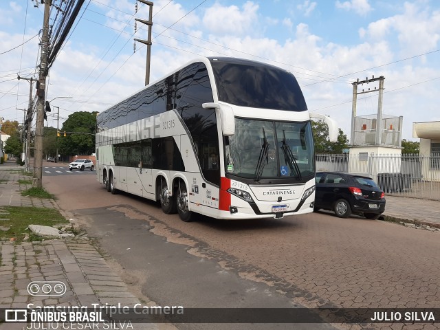 Auto Viação Catarinense 321315 na cidade de Porto Alegre, Rio Grande do Sul, Brasil, por JULIO SILVA. ID da foto: 10022282.