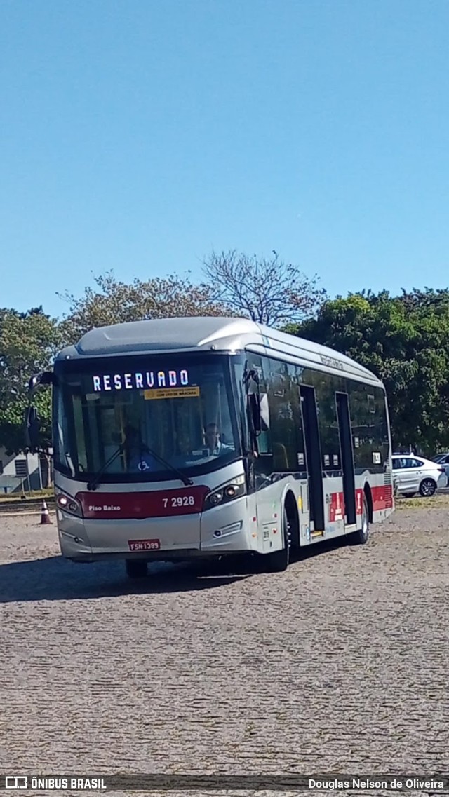 Viação Campo Belo 7 2928 na cidade de São Paulo, São Paulo, Brasil, por Douglas Nelson de Oliveira. ID da foto: 10019931.