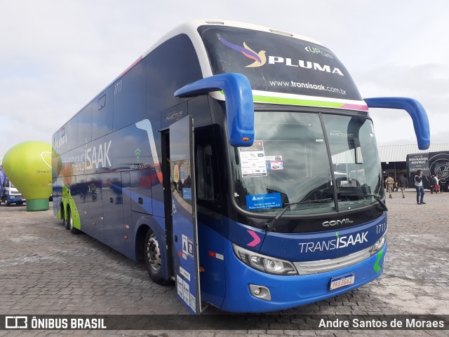 Trans Isaak Turismo 1711 na cidade de Curitiba, Paraná, Brasil, por Andre Santos de Moraes. ID da foto: 10025608.