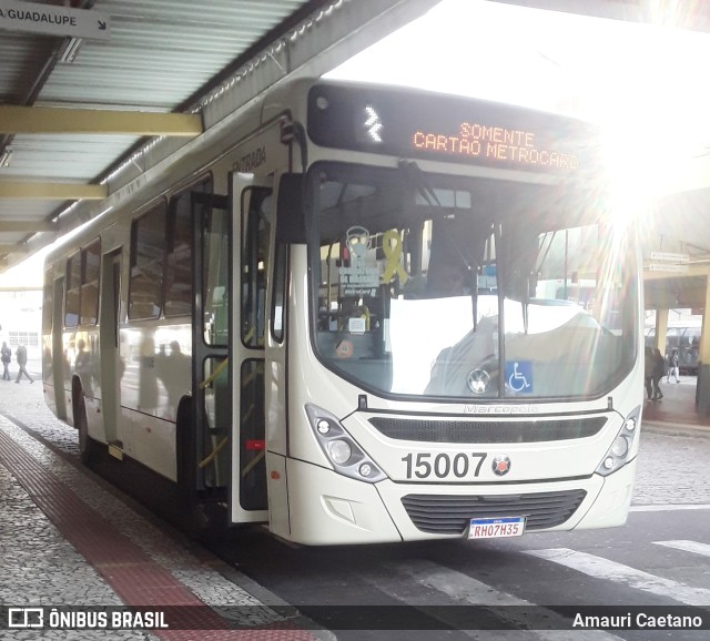 Leblon Transporte de Passageiros 15007 na cidade de Curitiba, Paraná, Brasil, por Amauri Caetano. Número da foto: #10024428.