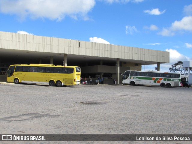Viação Itapemirim 8805 na cidade de Caruaru, Pernambuco, Brasil, por Lenilson da Silva Pessoa. Número da foto: #10024125.