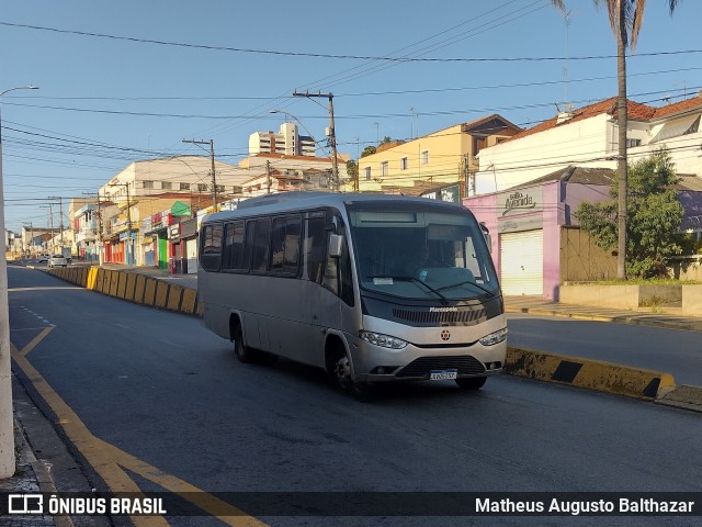 Ônibus Particulares 5i57 na cidade de Bragança Paulista, São Paulo, Brasil, por Matheus Augusto Balthazar. ID da foto: 10025531.