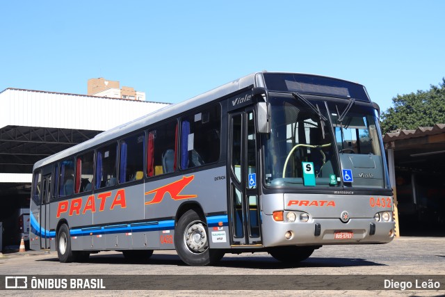 Expresso de Prata 0432 na cidade de Bauru, São Paulo, Brasil, por Diego Leão. Número da foto: #10026657.