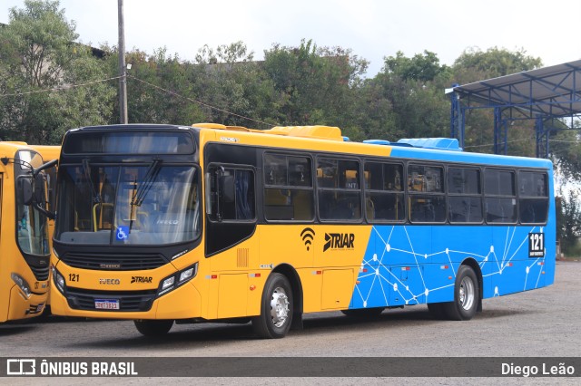 Sharp Transportes 121 na cidade de Araucária, Paraná, Brasil, por Diego Leão. ID da foto: 10029914.