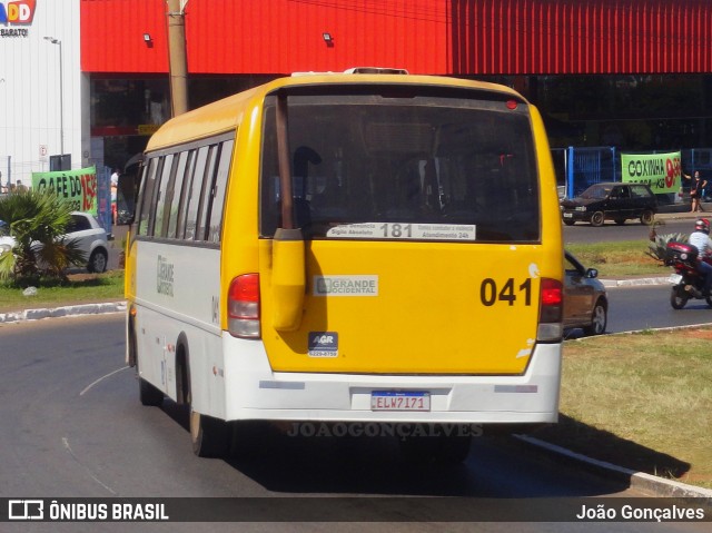 Grande Ocidental 041 na cidade de Novo Gama, Goiás, Brasil, por João Gonçalves. ID da foto: 10030631.