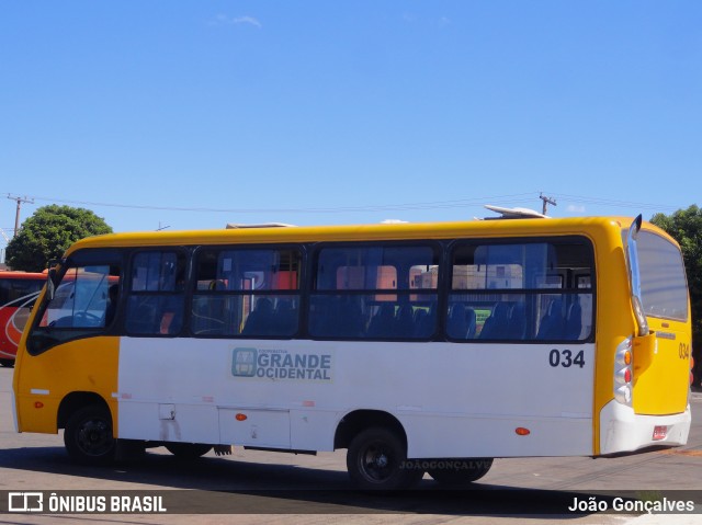 Grande Ocidental 034 na cidade de Novo Gama, Goiás, Brasil, por João Gonçalves. ID da foto: 10030726.