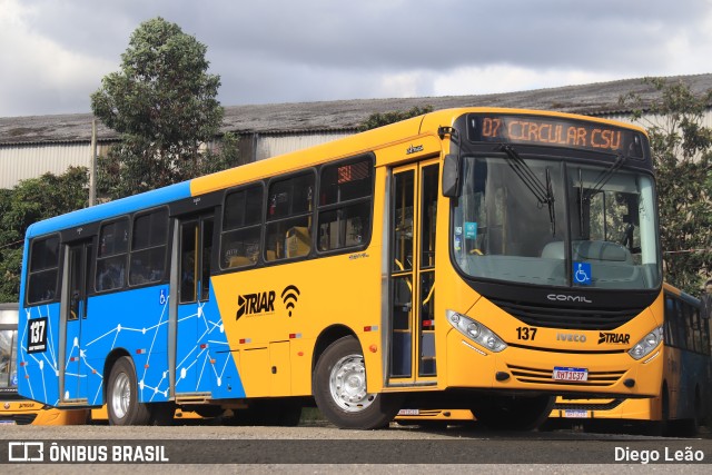 Sharp Transportes 137 na cidade de Araucária, Paraná, Brasil, por Diego Leão. ID da foto: 10030729.