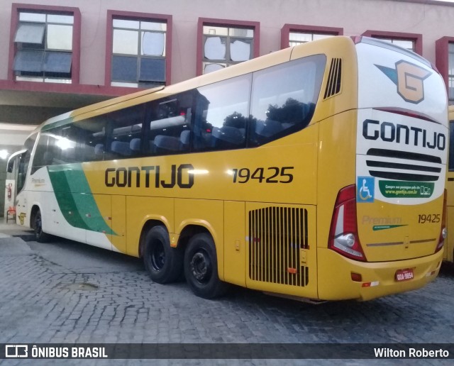 Empresa Gontijo de Transportes 19425 na cidade de Governador Valadares, Minas Gerais, Brasil, por Wilton Roberto. ID da foto: 10033413.