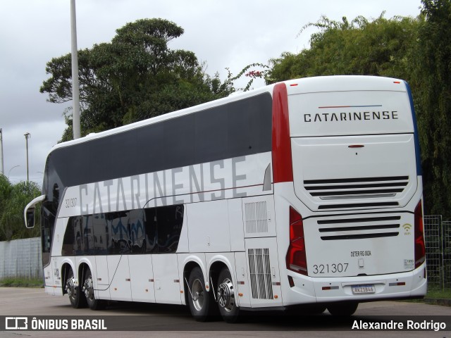 Auto Viação Catarinense 321307 na cidade de Curitiba, Paraná, Brasil, por Alexandre Rodrigo. ID da foto: 10034500.