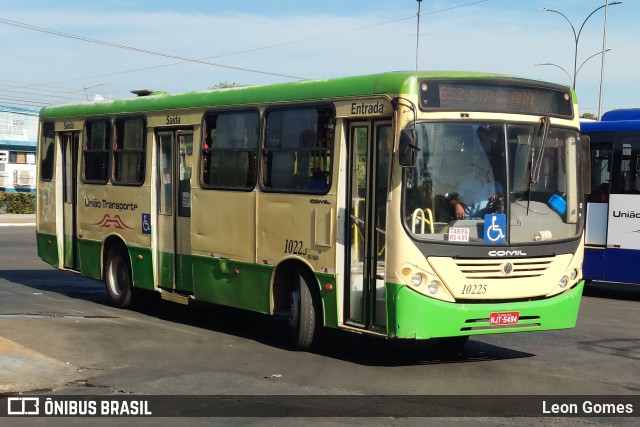 União Transportes 10225 na cidade de Várzea Grande, Mato Grosso, Brasil, por Leon Gomes. Número da foto: #10036772.