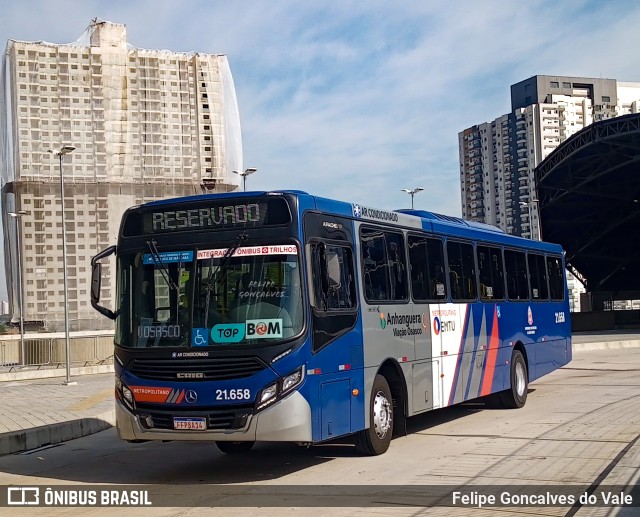 Viação Osasco 21.658 na cidade de São Paulo, São Paulo, Brasil, por Felipe Goncalves do Vale. Número da foto: #10034524.