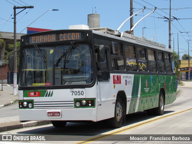 Next Mobilidade - ABC Sistema de Transporte 7050 na cidade de Diadema, São Paulo, Brasil, por Moaccir  Francisco Barboza. Número da foto: #10038885.