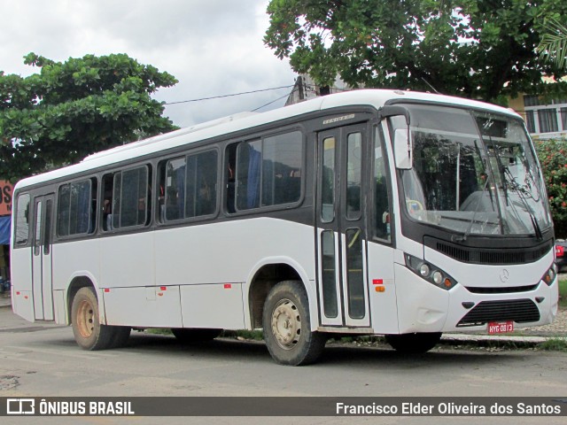 Ônibus Particulares 0813 na cidade de Redenção, Ceará, Brasil, por Francisco Elder Oliveira dos Santos. ID da foto: 10037370.