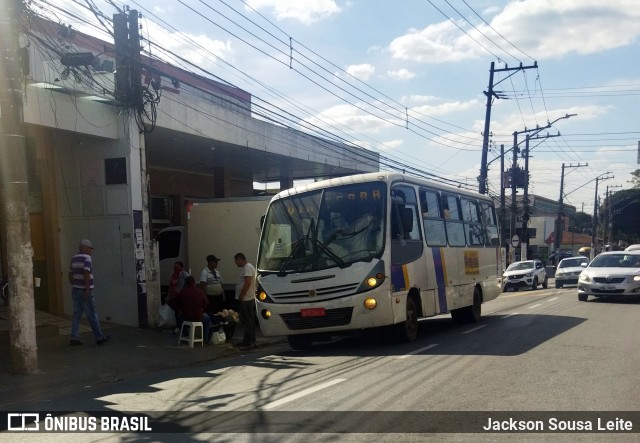 Transporte Alternativo de Embu-Guaçu 23 na cidade de Embu-Guaçu, São Paulo, Brasil, por Jackson Sousa Leite. ID da foto: 10039464.