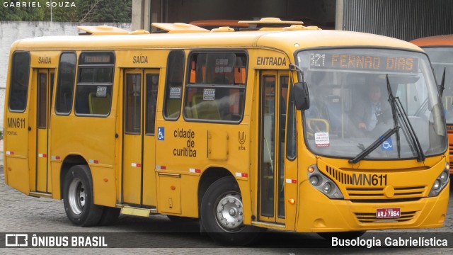 Auto Viação Mercês MN611 na cidade de Curitiba, Paraná, Brasil, por Busologia Gabrielística. Número da foto: #10039957.