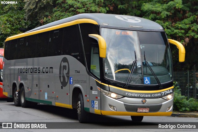 RodeRotas - Rotas de Viação do Triângulo 7744 na cidade de São Paulo, São Paulo, Brasil, por Rodrigo Coimbra. ID da foto: 10040345.