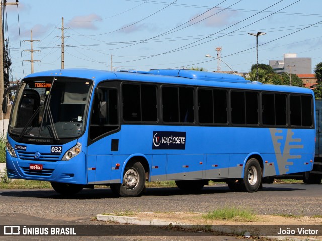 Viação Sete 032 na cidade de Teresina, Piauí, Brasil, por João Victor. ID da foto: 10041729.
