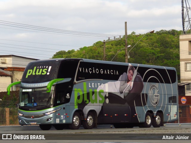 Viação Garcia 88006 na cidade de Balneário Camboriú, Santa Catarina, Brasil, por Altair Júnior. ID da foto: 10041927.