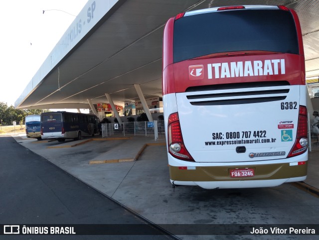 Expresso Itamarati 6382 na cidade de Fernandópolis, São Paulo, Brasil, por João Vitor Pereira. ID da foto: 10043289.