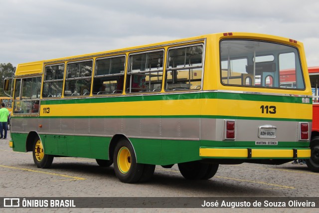 Ônibus Particulares 113 na cidade de Curitiba, Paraná, Brasil, por José Augusto de Souza Oliveira. ID da foto: 10045340.