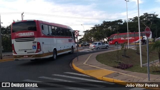 Expresso Itamarati 6391 na cidade de Fernandópolis, São Paulo, Brasil, por João Vitor Pereira. Número da foto: #10043263.