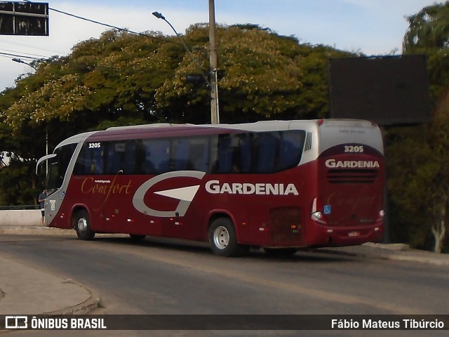 Expresso Gardenia 3205 na cidade de Três Corações, Minas Gerais, Brasil, por Fábio Mateus Tibúrcio. ID da foto: 10047446.