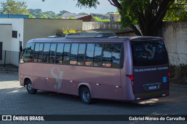 Sol da Justiça Turismo e Fretamento 015 na cidade de Resende, Rio de Janeiro, Brasil, por Gabriel Nunes de Carvalho. Número da foto: #10046521.