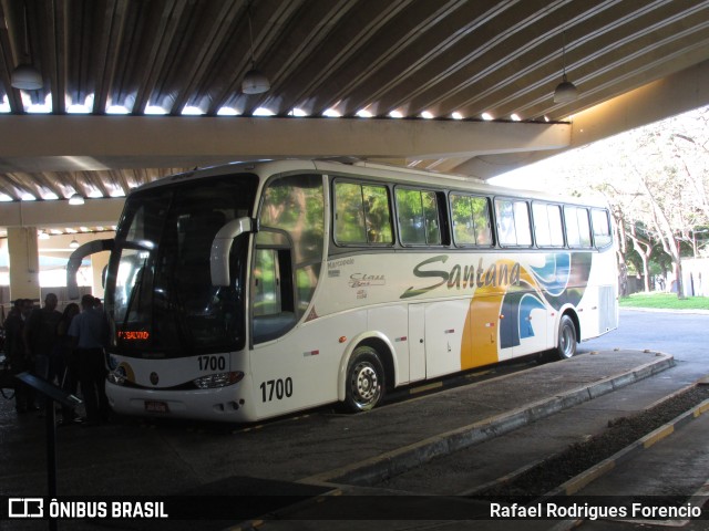 Empresas de Transportes Santana e São Paulo 1700 na cidade de Salvador, Bahia, Brasil, por Rafael Rodrigues Forencio. ID da foto: 10048364.