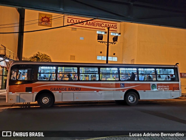 Transportes Coletivos Grande Bauru 2135 na cidade de Bauru, São Paulo, Brasil, por Lucas Adriano Bernardino. Número da foto: #9977671.