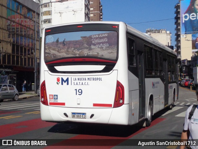 La Nueva Metropol 19 na cidade de Ciudad Autónoma de Buenos Aires, Argentina, por Agustin SanCristobal1712. Número da foto: #9982414.