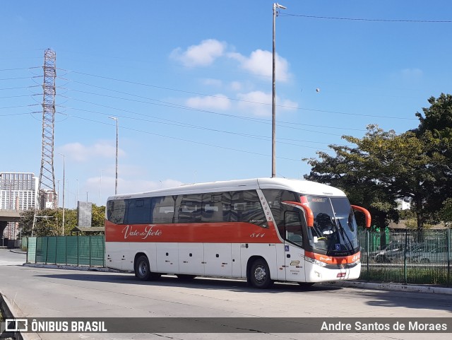 Viação Vale do Tietê 844 na cidade de São Paulo, São Paulo, Brasil, por Andre Santos de Moraes. ID da foto: 9981378.