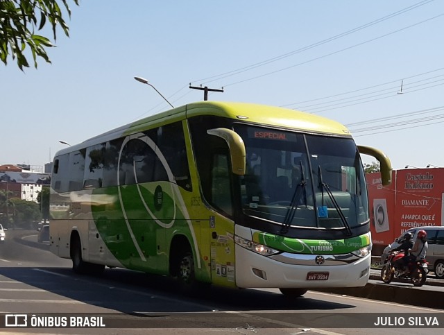 Expresso Princesa dos Campos 6352 na cidade de Foz do Iguaçu, Paraná, Brasil, por JULIO SILVA. ID da foto: 9982750.