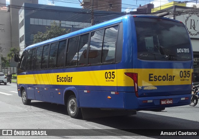 Elias Pina 035 na cidade de Curitiba, Paraná, Brasil, por Amauri Caetano. Número da foto: #9984827.