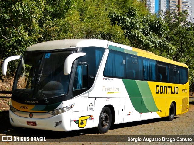 Empresa Gontijo de Transportes 7050 na cidade de Belo Horizonte, Minas Gerais, Brasil, por Sérgio Augusto Braga Canuto. ID da foto: 10049396.