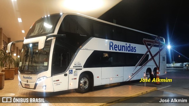 Empresa Reunidas Paulista de Transportes 162205 na cidade de Pardinho, São Paulo, Brasil, por José Alkmim. ID da foto: 10050283.