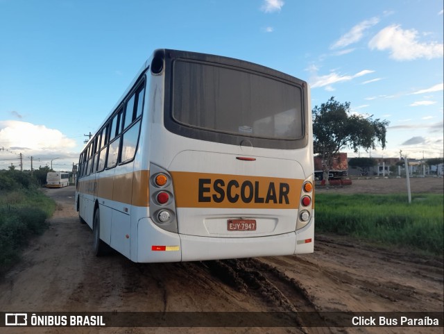 Escolares 7947 na cidade de Surubim, Pernambuco, Brasil, por Click Bus Paraíba. ID da foto: 10077300.