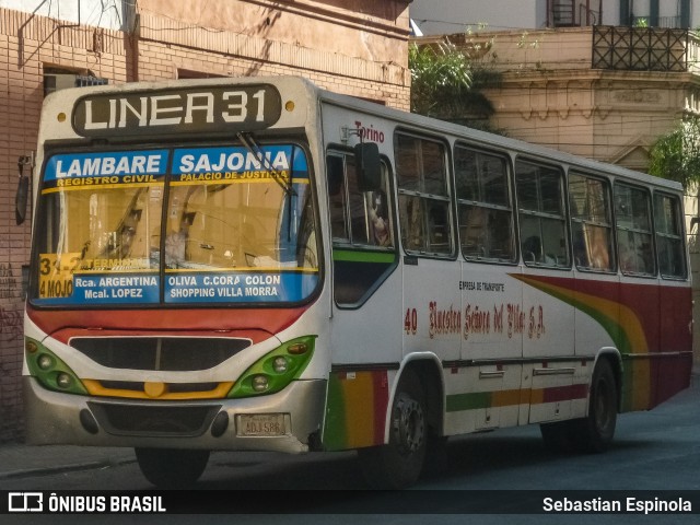 Nuestra Señora del Pilar SA - Linea 31 40 na cidade de Asunción, Paraguai, por Sebastian Espinola. Número da foto: #10081699.
