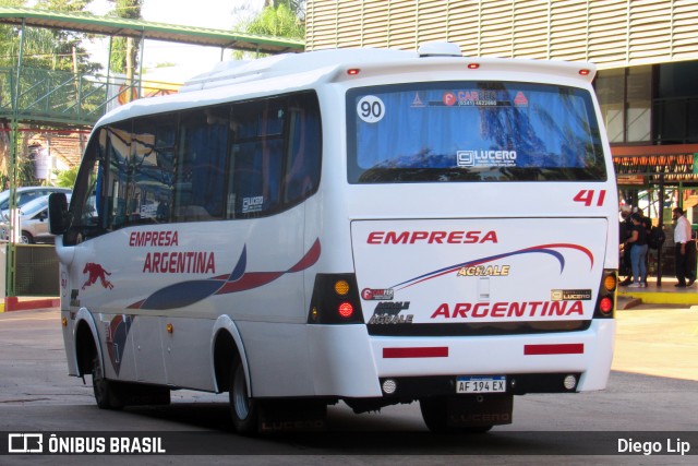 Empresa Argentina 41 na cidade de Puerto Iguazú, Iguazú, Misiones, Argentina, por Diego Lip. Número da foto: #10080410.