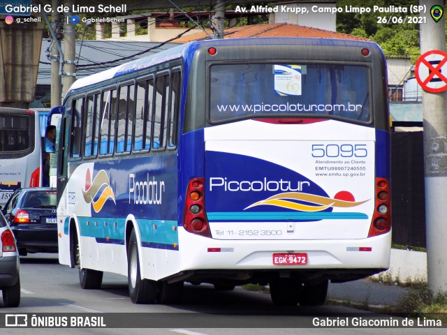 Piccolotur Transportes Turísticos 5095 na cidade de Campo Limpo Paulista, São Paulo, Brasil, por Gabriel Giacomin de Lima. ID da foto: 10079491.