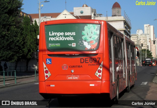 Empresa Cristo Rei > CCD Transporte Coletivo DE697 na cidade de Curitiba, Paraná, Brasil, por Carlos Júnior. ID da foto: 10084128.