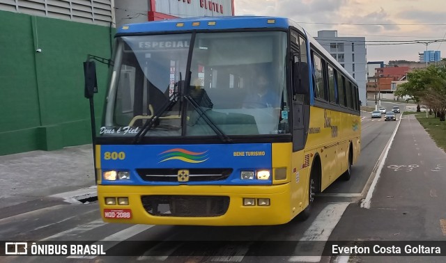 Bené Turismo 800 na cidade de Cariacica, Espírito Santo, Brasil, por Everton Costa Goltara. ID da foto: 10085060.