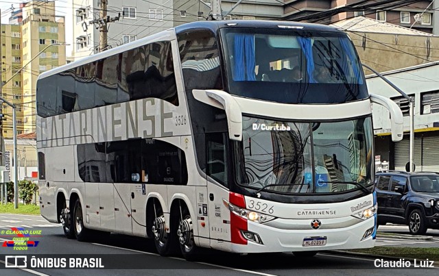 Auto Viação Catarinense 3526 na cidade de Curitiba, Paraná, Brasil, por Claudio Luiz. Número da foto: #10085620.