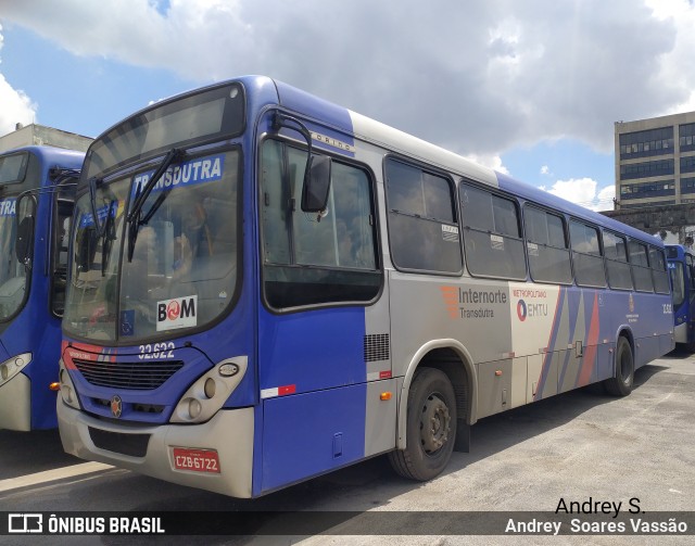 Viação Transdutra 32.622 na cidade de São Paulo, São Paulo, Brasil, por Andrey  Soares Vassão. ID da foto: 10086384.